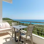 Aphrodite's Garden 3* Himare