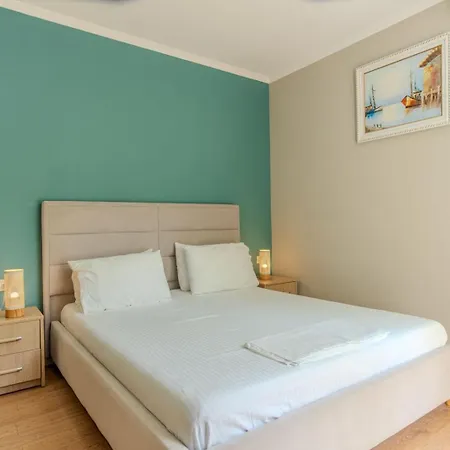 Hotel Aphrodite's Garden Himare