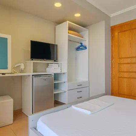 Aphrodite's Garden Hotel *