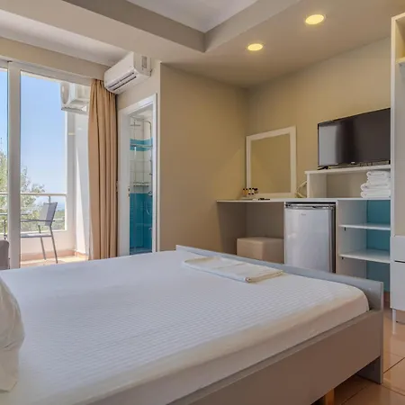 Aphrodite's Garden Hotel *