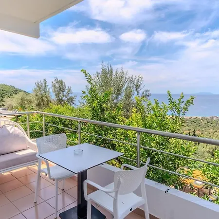 酒店 Aphrodite's Garden 3*