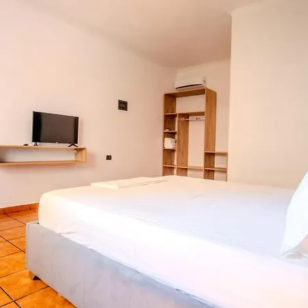 Hotel Aphrodite's Garden Himare