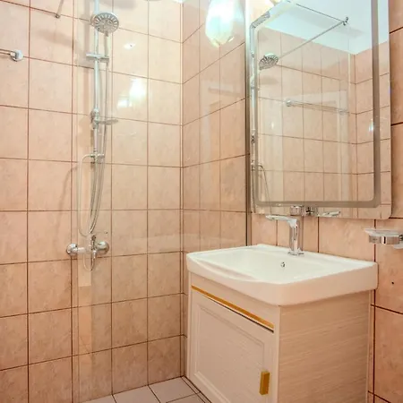 酒店 Aphrodite's Garden 希马拉