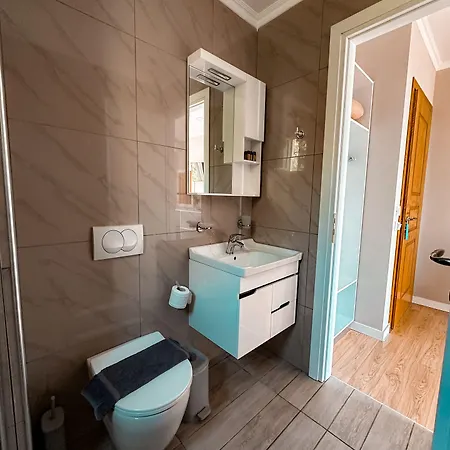 酒店 Aphrodite's Garden 3*