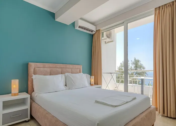 Hotel Aphrodite's Garden Himare