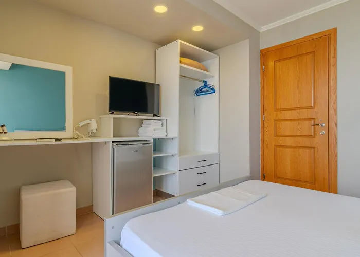 Aphrodite's Garden Hotel 3*