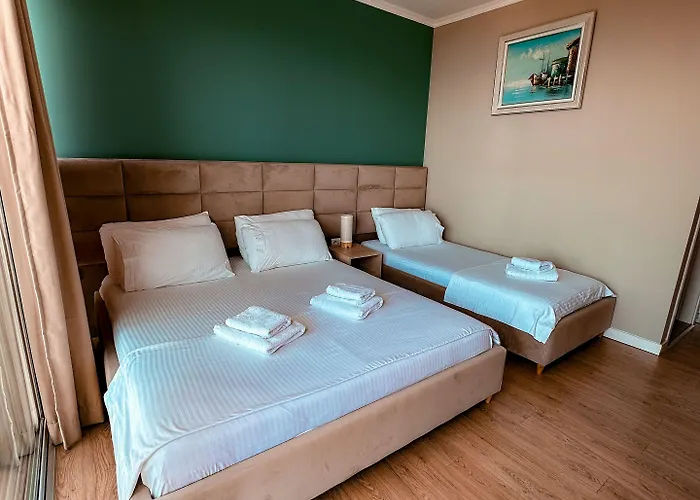 Aphrodite's Garden 3*