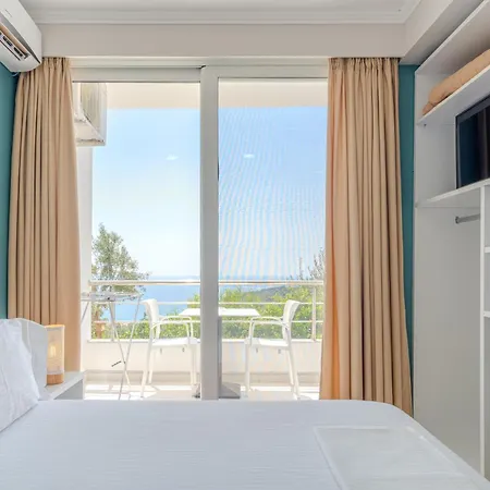 Hotel Aphrodite Garden Rooms&apartment Himare