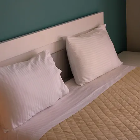 Aphrodite's Garden Hotel Himarë