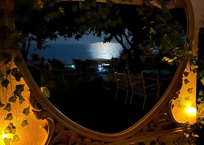 Aphrodite's Garden 3* Himarë