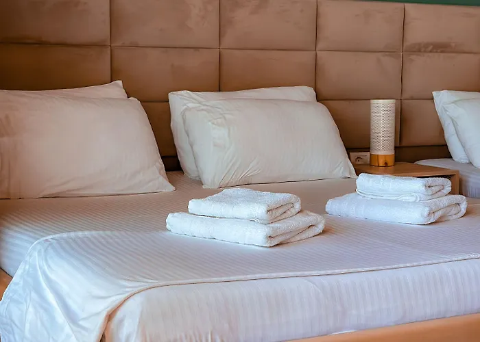 Aphrodite's Garden Hotel Himarë